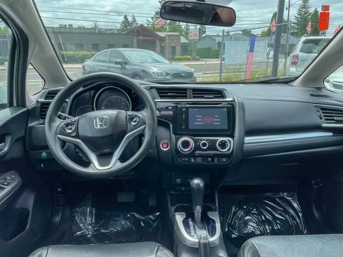 Used 2015 Honda Fit EX image 3