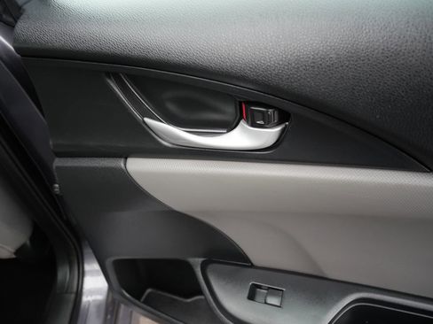 Used 2018 Honda Civic LX image 29