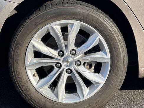 Used 2024 Chevrolet Malibu LT image 42