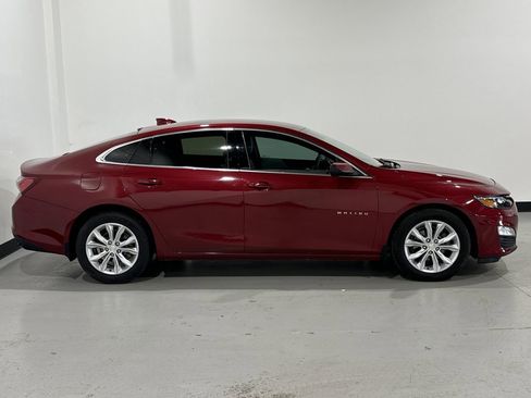Used 2019 Chevrolet Malibu LT image 23