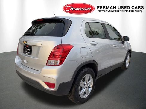 Used 2019 Chevrolet Trax LS image 9