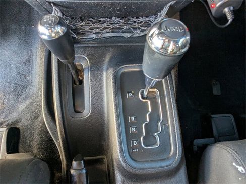 Used 2012 Jeep Wrangler Sahara w/ Connectivity Group image 22