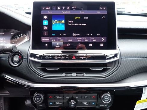 New 2026 Jeep Compass Limited image 21