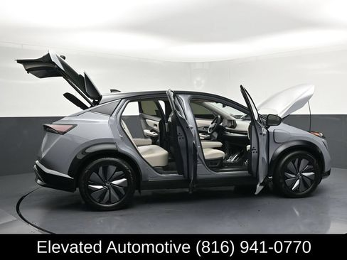 Used 2024 Nissan Ariya AWD image 38