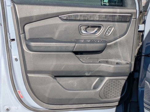 Used 2023 Honda Pilot Elite image 20