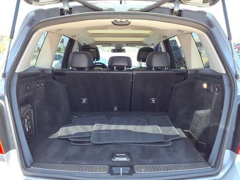 Used 2010 Mercedes-Benz GLK 350 4MATIC image 30