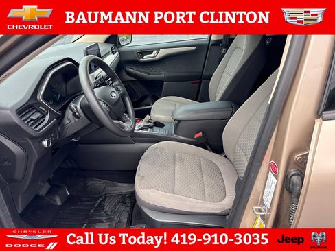Used 2020 Ford Escape SE FWD image 9