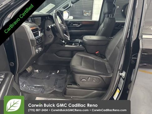 Certified 2025 GMC Yukon Denali image 9