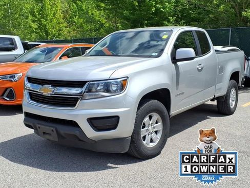 Used 2020 Chevrolet Colorado W/T w/ WT Convenience Package RWD image 1