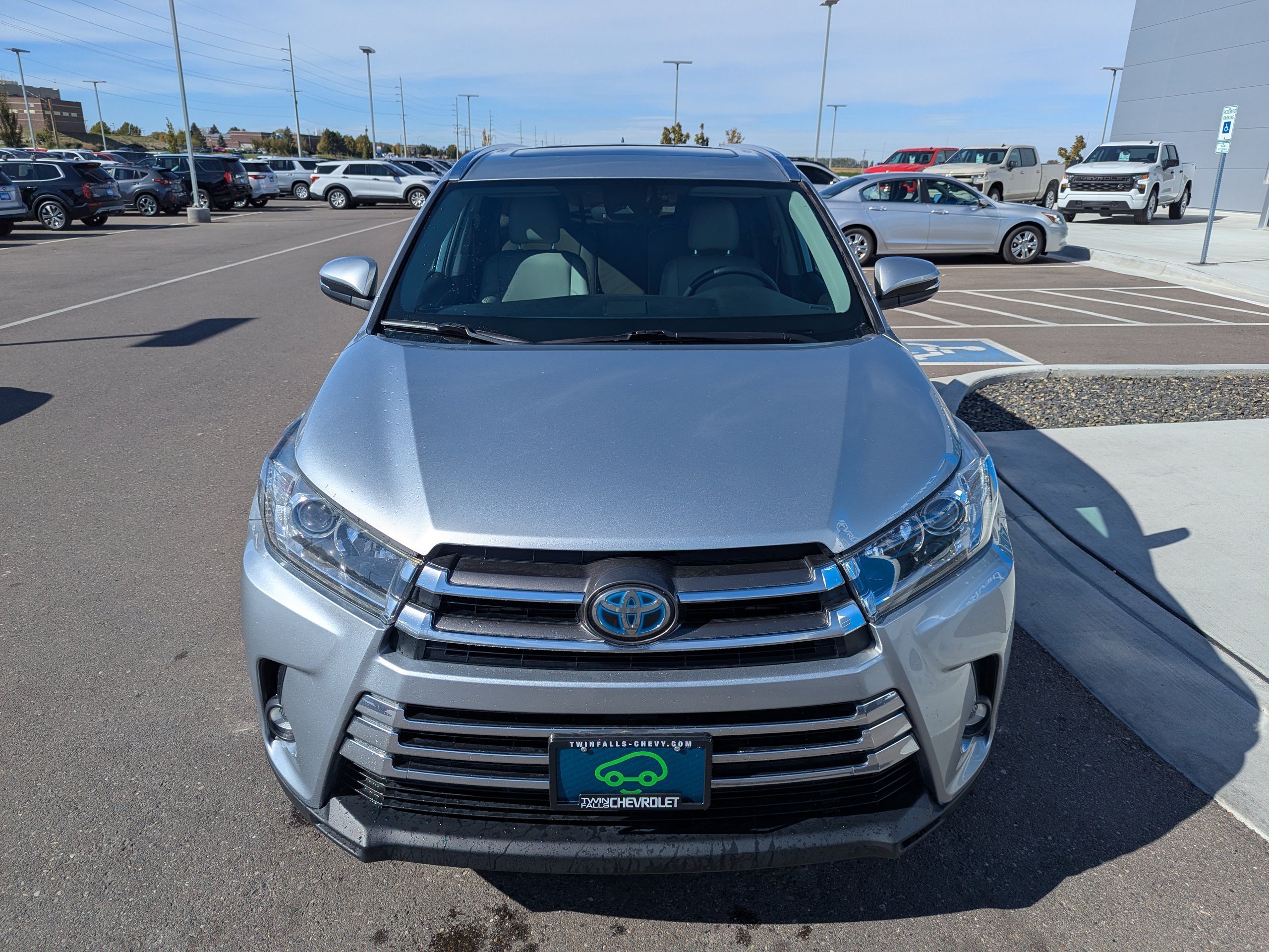 Used 2019 Toyota Highlander Limited AWD/4WD image 5