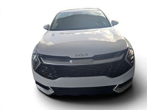 Used 2025 Kia Sportage LX AWD/4WD image 9