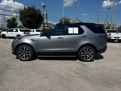 Used 2023 Land Rover Discovery S R-Dynamic AWD/4WD image 5