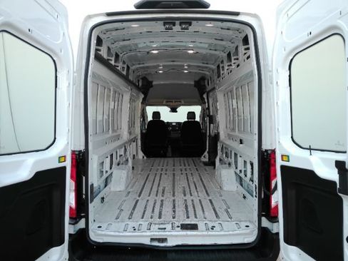 Used 2020 Ford Transit 250 148 High Roof Extended RWD image 19