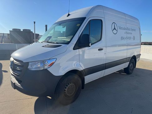 New 2025 Mercedes-Benz Sprinter 2500 image 3
