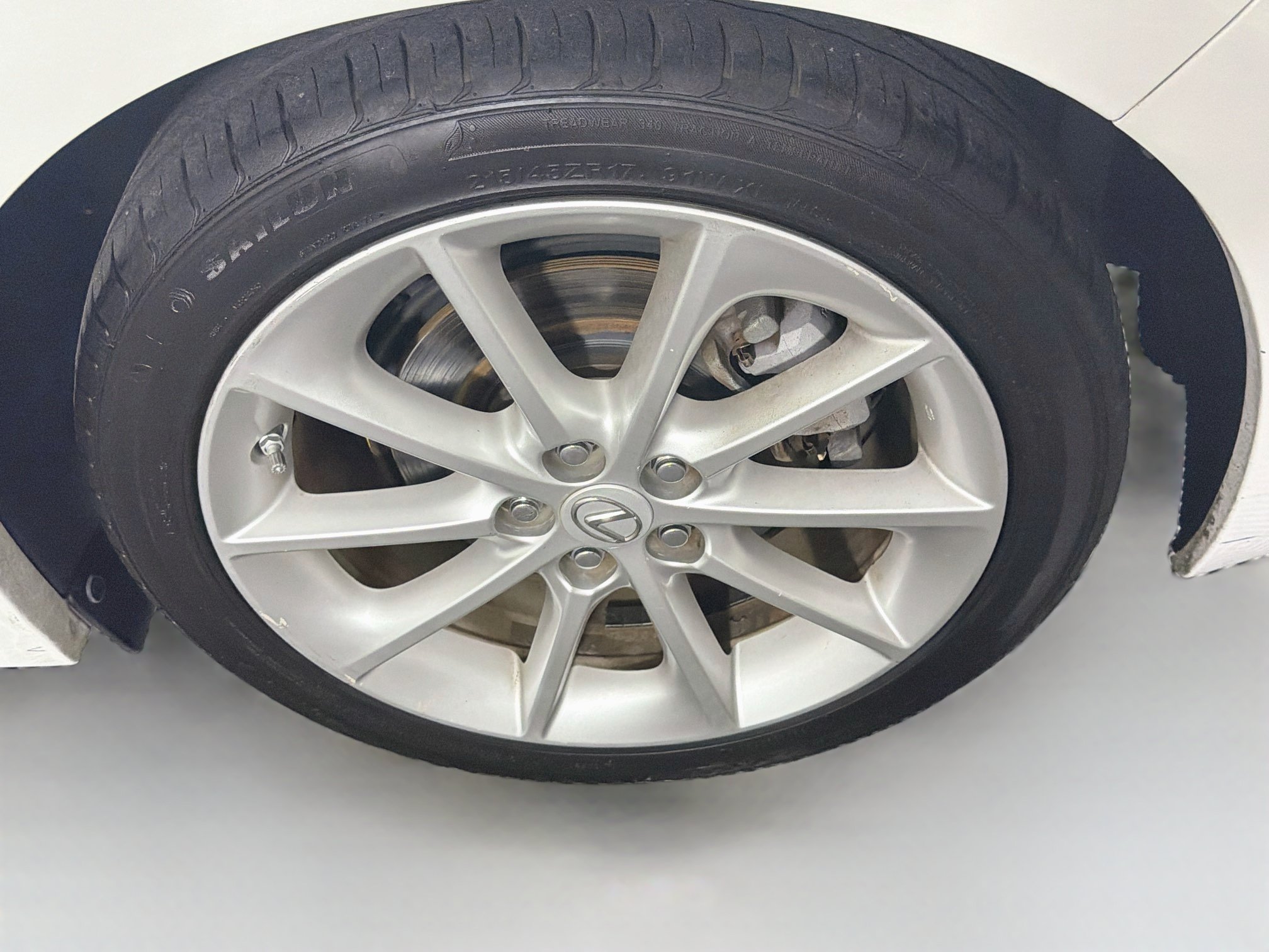 Used 2012 Lexus CT 200h Premium w/ Premium Audio Pkg FWD image 11