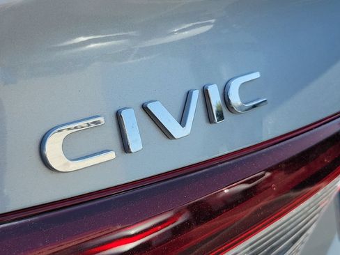 Certified 2025 Honda Civic Sport image 8