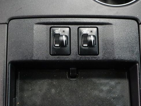 Used 2016 Toyota Camry XSE w/ Moonroof Package FWD image 23