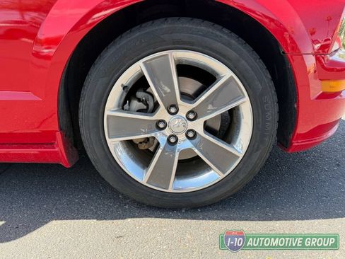 Used 2009 Ford Mustang GT RWD image 12