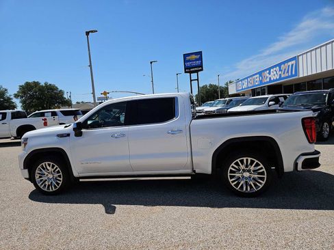 Used 2019 GMC Sierra 1500 Denali w/ Denali Ultimate Package AWD/4WD image 5