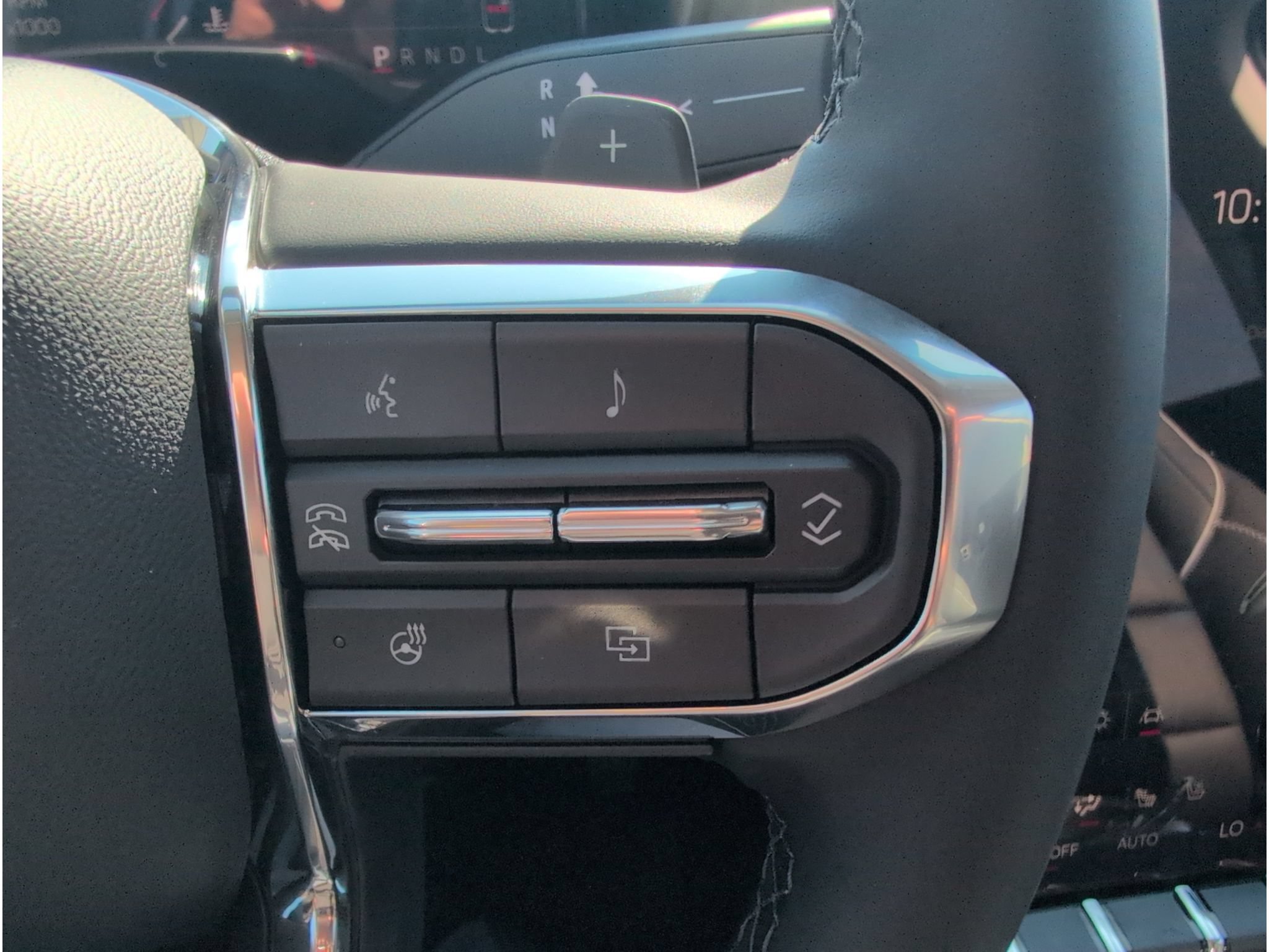 New 2027 GMC Terrain Denali w/ LPO, Floor Liner Package AWD/4WD image 16