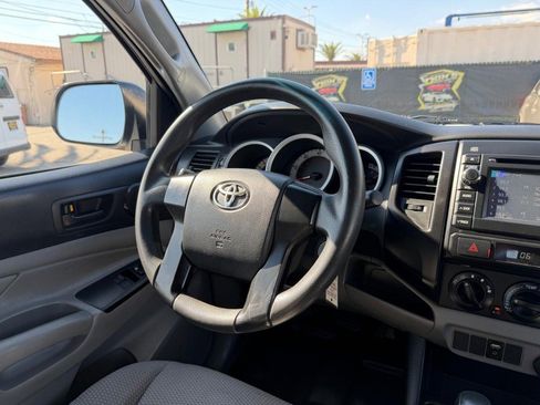 Used 2013 Toyota Tacoma 2WD Access Cab image 30