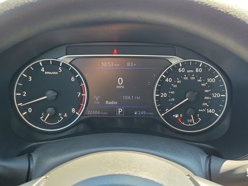 Used 2025 Nissan Altima 2.5 SV image 23