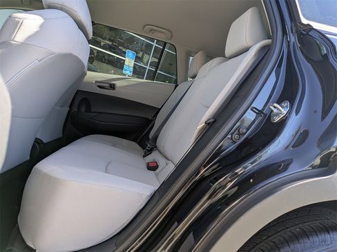 Used 2023 Toyota Corolla Cross L image 16