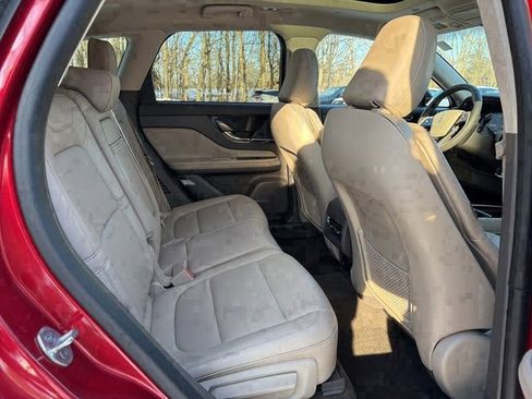 Used 2023 Lincoln Corsair AWD w/ Equipment Group 101A image 11