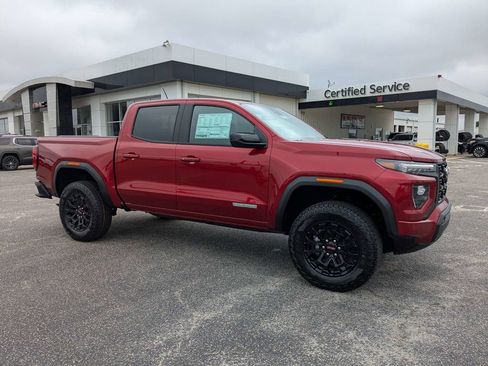 New 2026 GMC Canyon Elevation w/ Convenience Package image 3