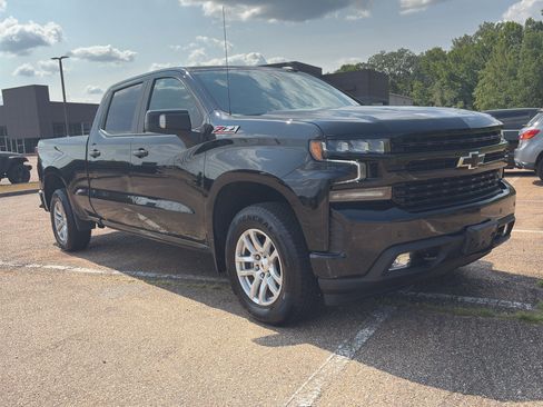 Used 2022 Chevrolet Silverado 1500 RST AWD/4WD image 1