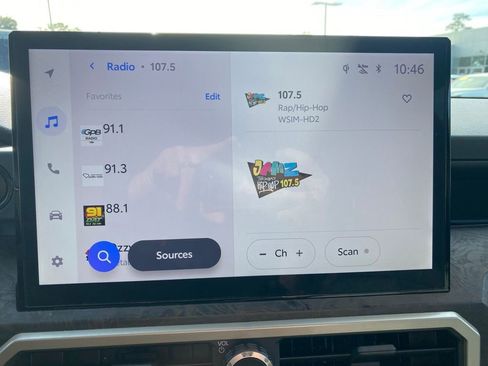 Used 2024 Toyota Tacoma Limited image 24