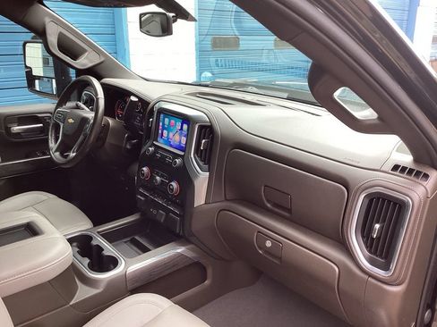 Used 2022 Chevrolet Silverado 2500 LTZ AWD/4WD image 43