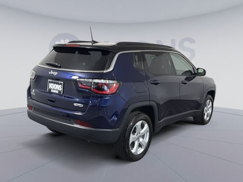 Used 2019 Jeep Compass Latitude w/ Popular Equipment Group AWD/4WD image 7