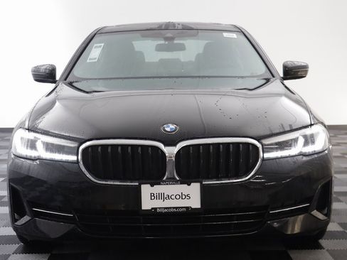 Certified 2023 BMW 530i xDrive w/ Convenience Package image 22