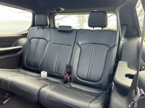 New 2026 Jeep Grand Wagoneer Limited AWD/4WD image 7