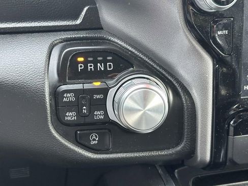 Used 2023 RAM 1500 Laramie AWD/4WD image 15