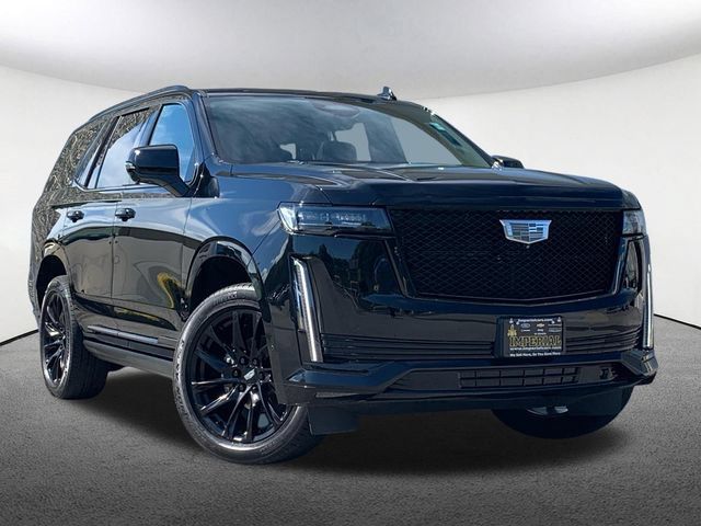 Used 2021 Cadillac Escalade Sport w/ Driver Assist Tech Package AWD/4WD image 2