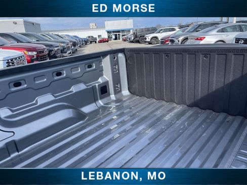 Used 2024 Chevrolet Colorado W/T RWD image 23