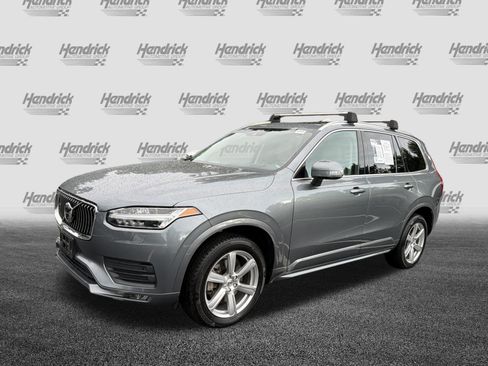 Used 2020 Volvo XC90 T6 Momentum AWD/4WD image 5