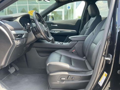 Used 2023 Cadillac XT4 Premium Luxury w/ Cold Weather Package AWD/4WD image 14
