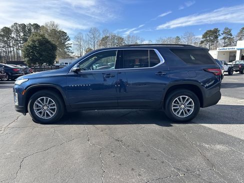 Used 2022 Chevrolet Traverse LT w/ LPO, Floor Liner Package image 5