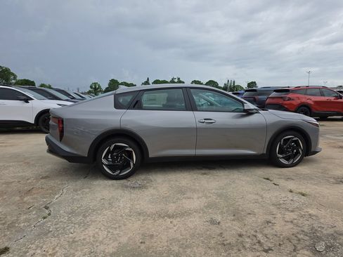 New 2026 Kia K4 EX FWD image 9