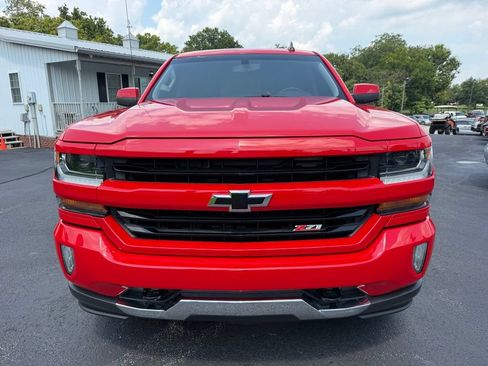 Used 2018 Chevrolet Silverado 1500 LT w/ All Star Edition AWD/4WD image 2