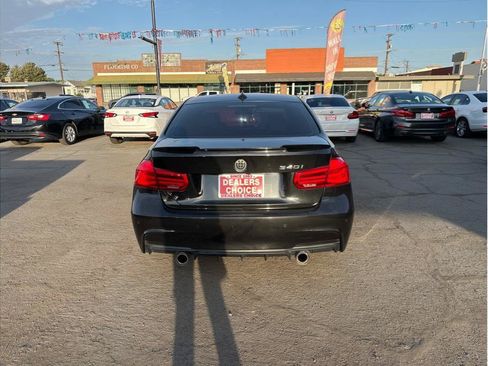 Used 2017 BMW 340i Sedan RWD image 9