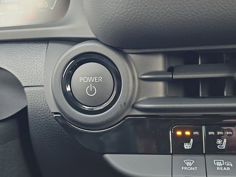 New 2025 Toyota Crown Signia image 29