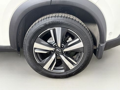 Used 2023 Nissan Rogue Platinum w/ Platinum Premium Package image 31