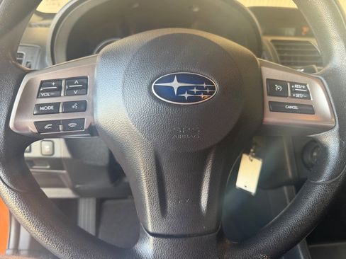 Used 2014 Subaru Crosstrek 2.0i Premium w/ Moonroof Package AWD/4WD image 16