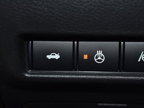 New 2026 Nissan Sentra SL w/ Floor Mat Package FWD image 17