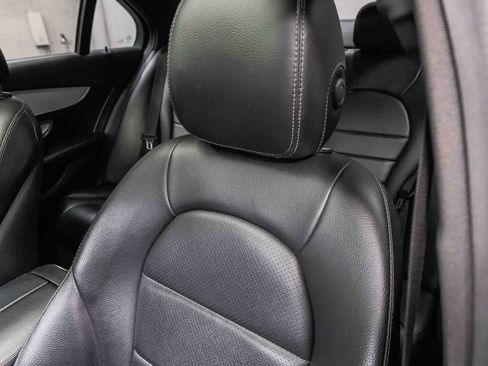 Used 2018 Mercedes-Benz C 300 Sedan image 28
