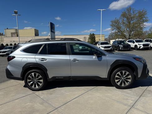 Certified 2024 Subaru Outback Limited image 5